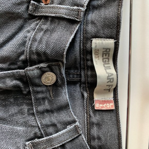 Levi's 505 Jeans - Picture 6 of 8